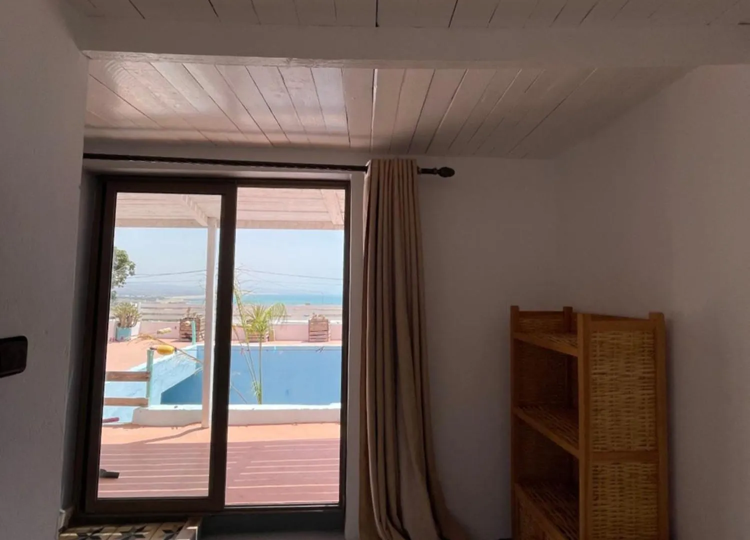 אסאוירה Surf House Lodge